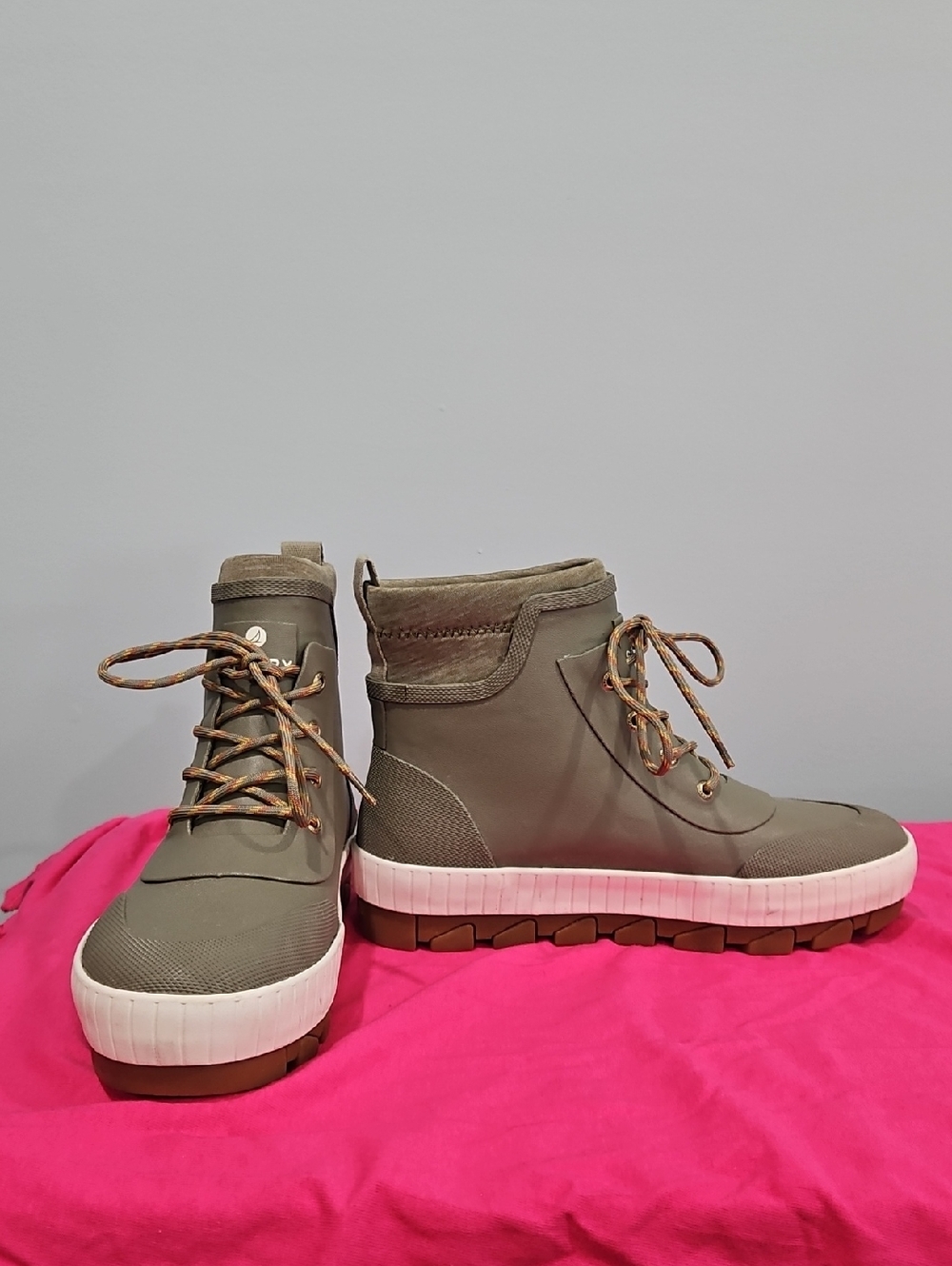 Sperry Womens Torrent Lace Up Fashion Boots